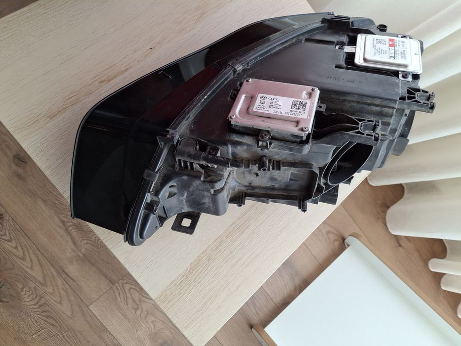 Far complet stânga Audi a4 b8.5 facelift  2 calculatoare bi xenon