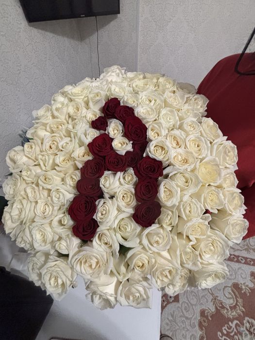 Букет роз 115 штук