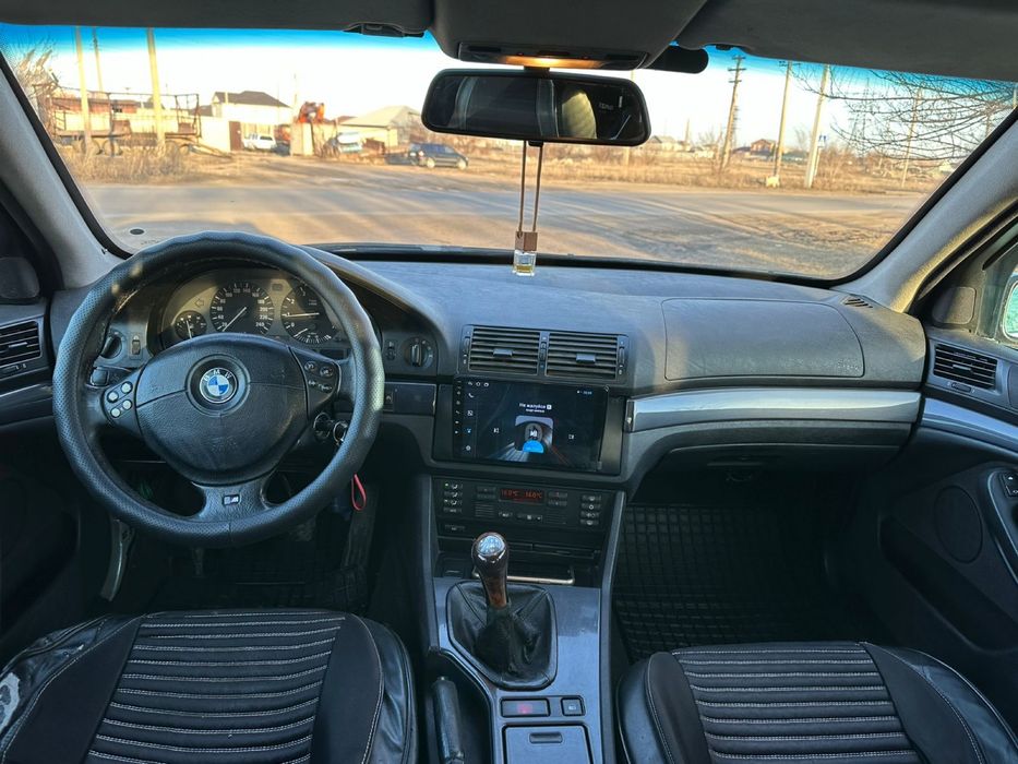Продам BMW E 39 M62B35