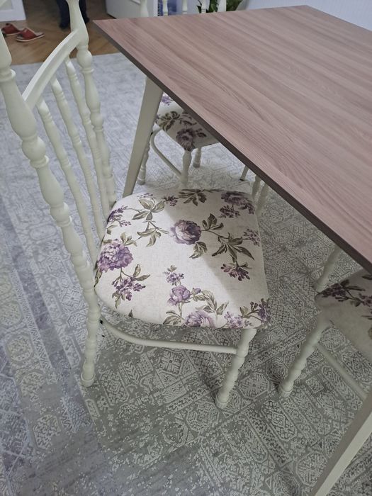 Стол (120×80) и 4 стулья