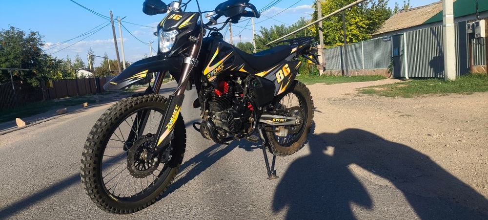 Продам мотоцикл SYM