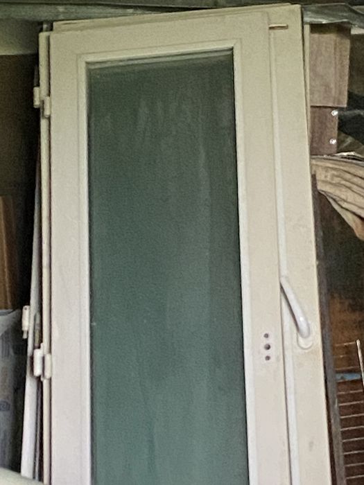 Продам Б/у пластики окна 5 шт. Срочно
