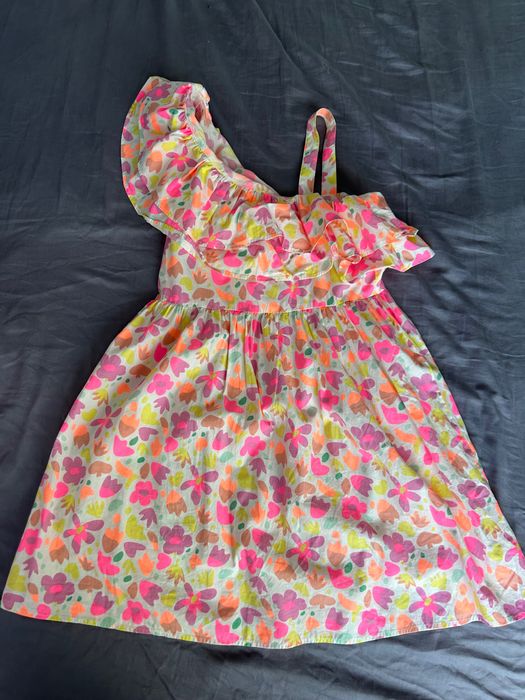 Дрехи за момиче различни размери и марки