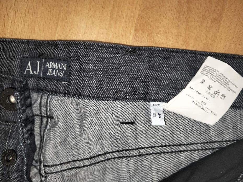 Продам новые джинсы Armany jeans