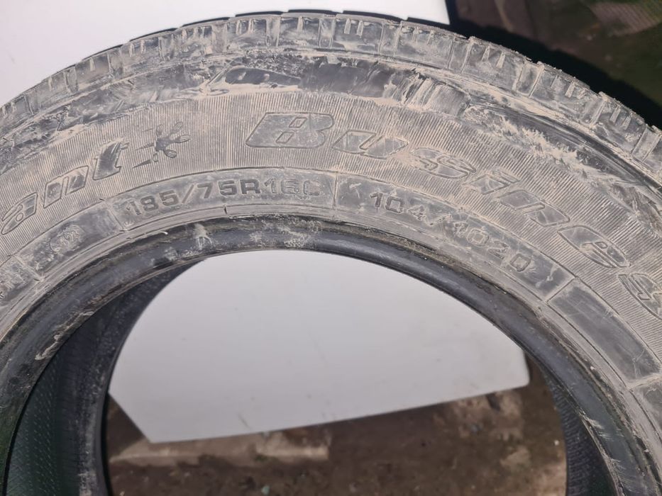 Продам шины на газель