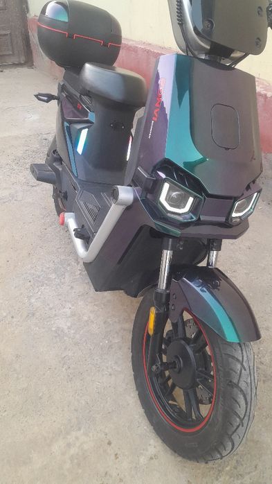 Skuter varyantgayam