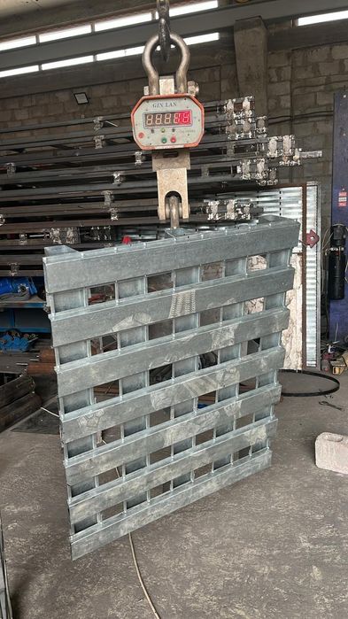 Оцинкованный поддон