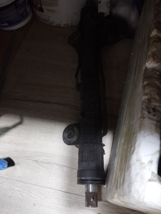 Рулевая рейка от Мерседес 210 Е с датчиком