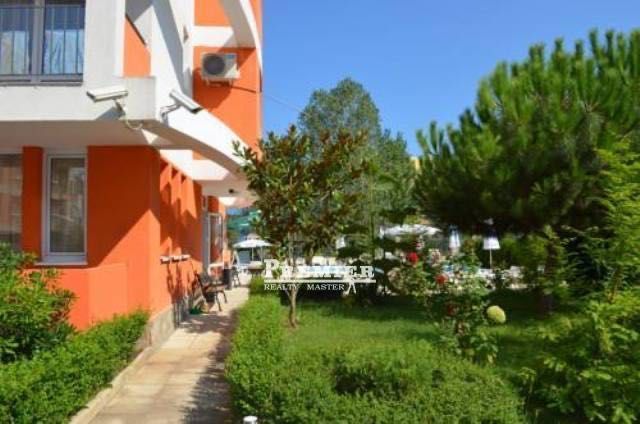 Продава се Едностаен апартамент в к.к. Слънчев бряг - 35 кв.м за 1172 €/кв.м - Снимка #3