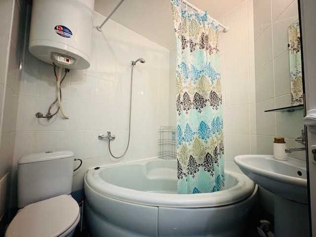 Дава се под наем Двустаен апартамент в Варна, Бриз - 68 кв.м за 700 € - Снимка #11