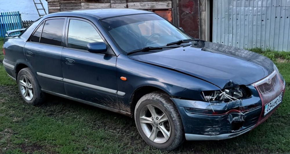 Продам машину Mazda 626