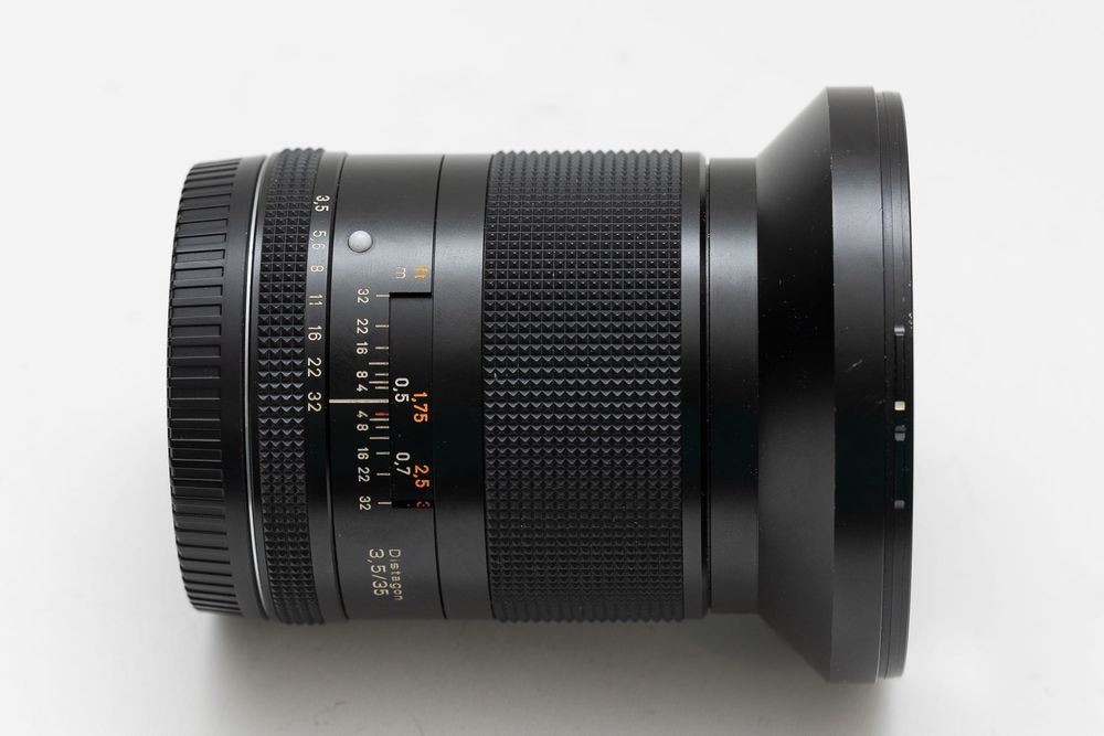 Vand obiectiv Carl Zeiss 35mm F3.5 Distagon (pentru Contax 645)