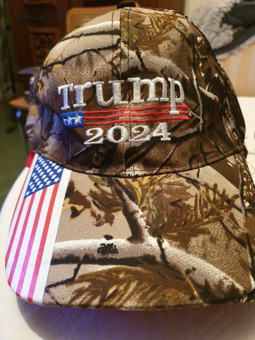 Șepci Campanie Trump modele noi