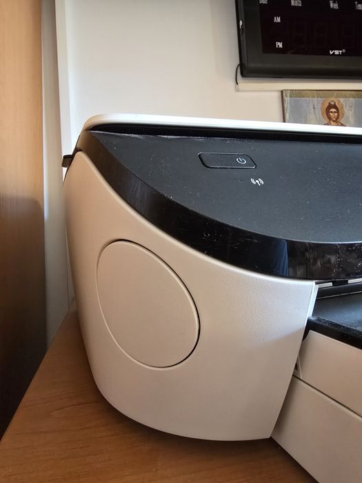 Vând imprimanta HP ,superbă