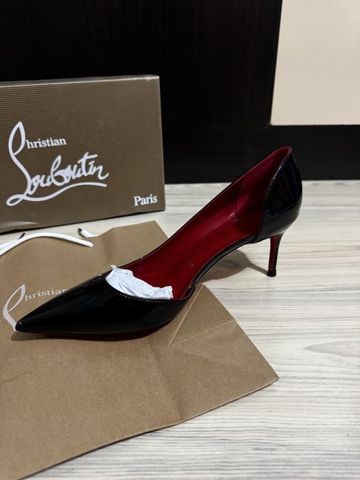ЧИСТО НОВИ! Дамски токчета Christian Louboutin Kate