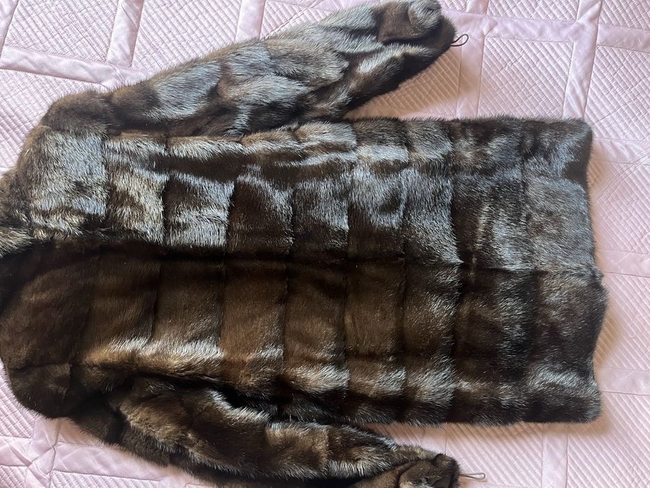 Шуба норковая продам