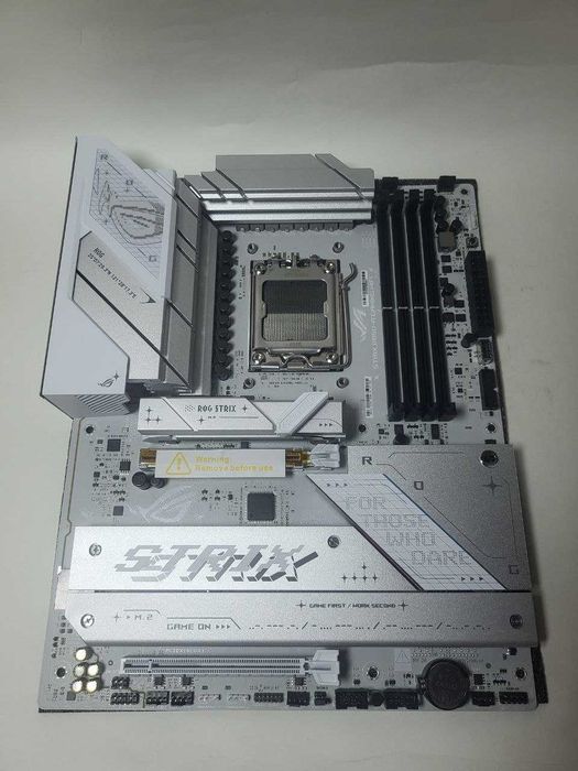 Asus Rog Strix B850-A Gaming Wifi am5/ddr5
