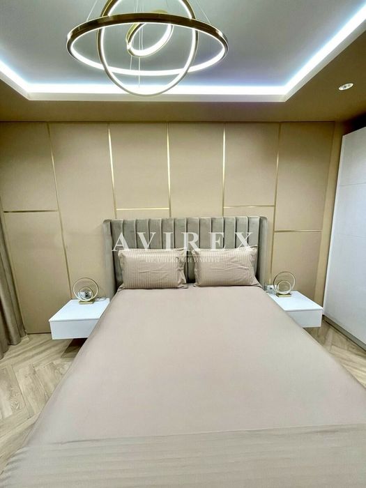 Дава се под наем Тристаен апартамент в Пловдив, Център - 130 кв.м за 917.49 € - Снимка #3