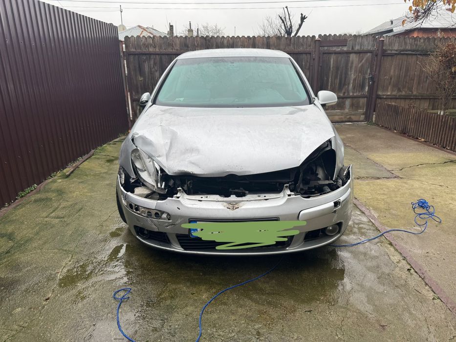 Vand golf 5 goal avariat