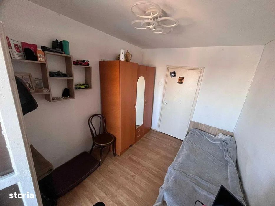 Apartament 3 camere zona Calea Bucuresti