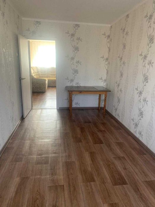 Продам 2 ком кв район Школы милиции