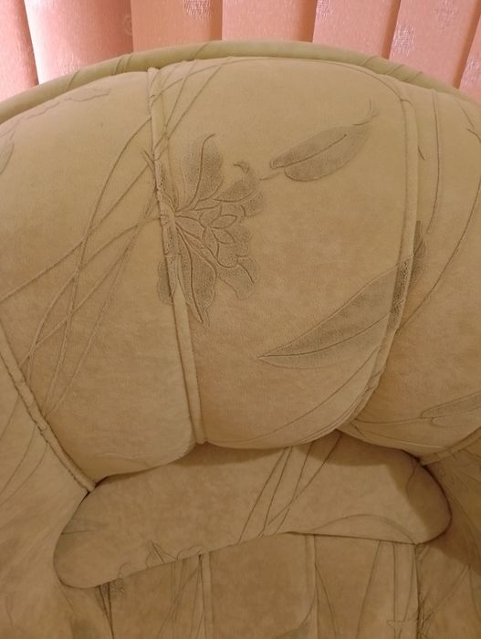 Продавам почти неизползван фотьойл