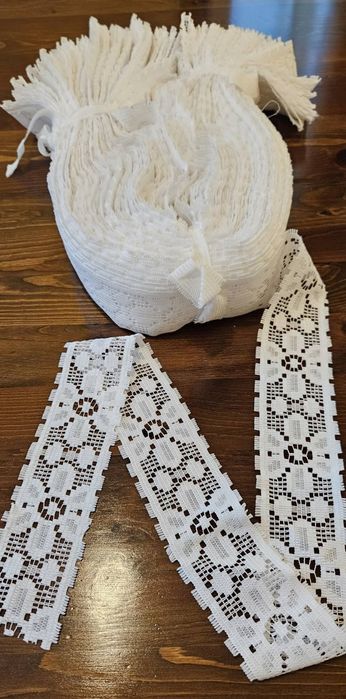 Дантела 7 см.ш.100 м.10 лева.