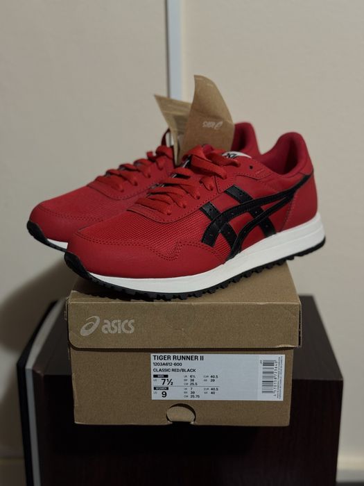Adidasi ASICS Tiger Runner II
