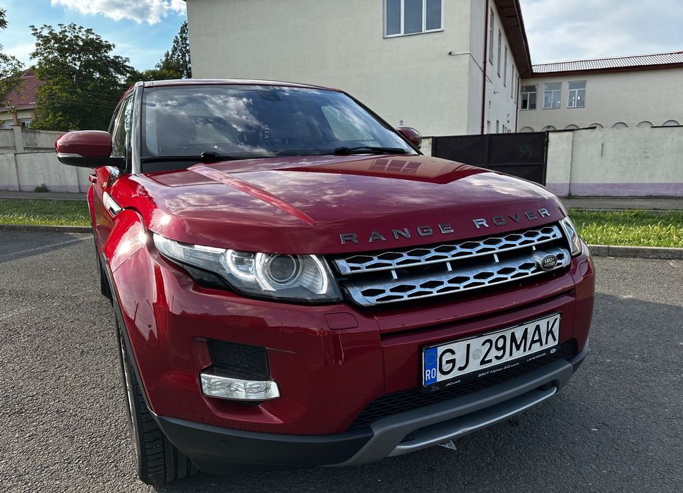 Land Rover Range Rover Evoque Al doilea proprietar, istoric service complet, tehnic impecabilă.