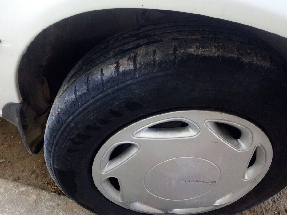 Нексия 1 сотилади