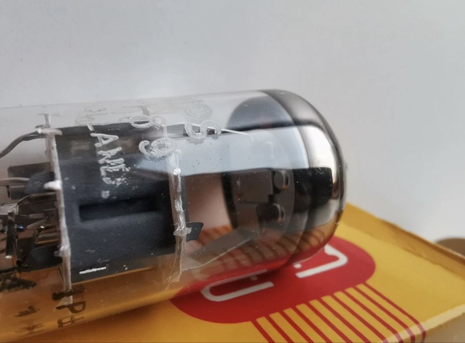 Lampi / tuburi Philips PCC189 NOS testate (1961-1964)