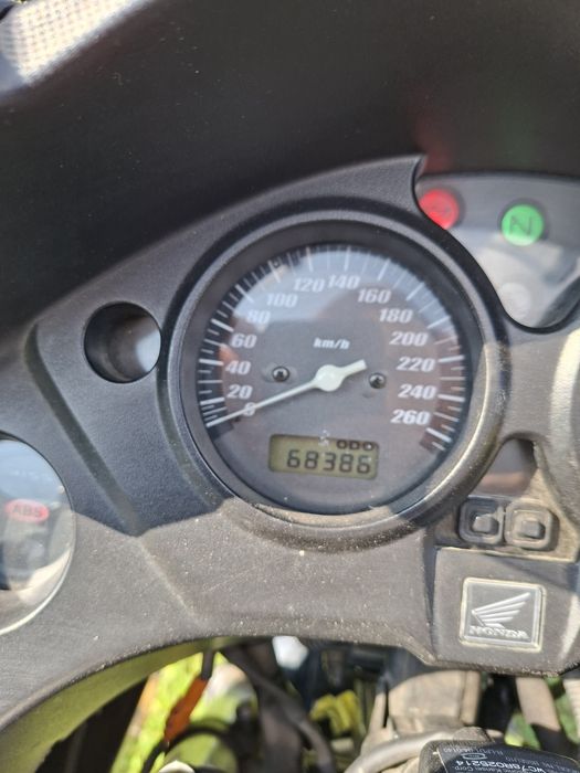 Honda C B F 1000