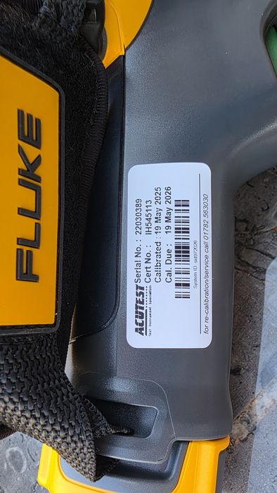 FLUKE TI 401 PRO термо камера чисто нова 640х480 резолюция сертификат