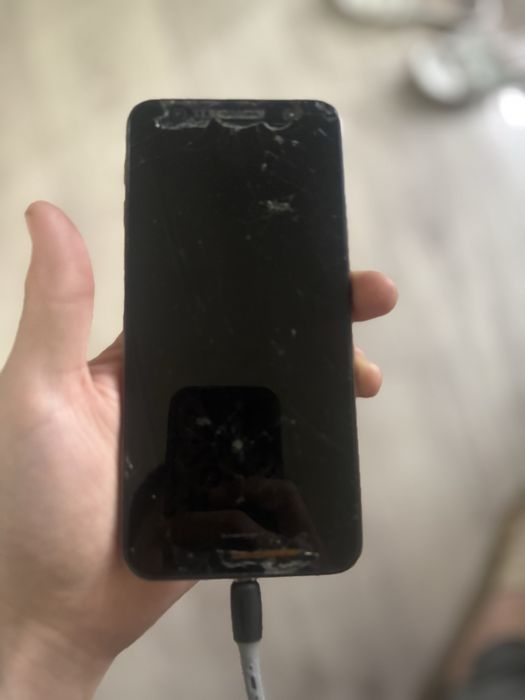 Самсунг J4 андрой все торг нету