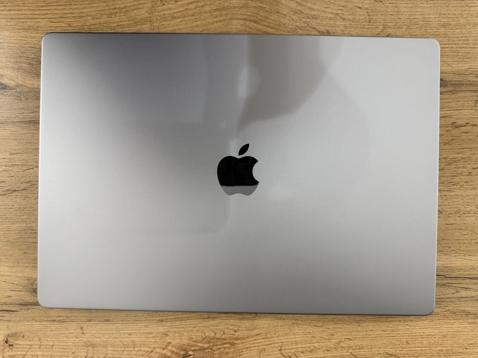 MacBook Pro M1 (16-inch, 2021) 16gb 1tb