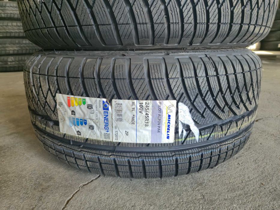 4 Anvelope IARNA - 245/45/18 100V XL - Michelin Pilot Alpin 4  - NOU ZP Run-Flat OEM BMW MERCEDES - DOT 2024 !