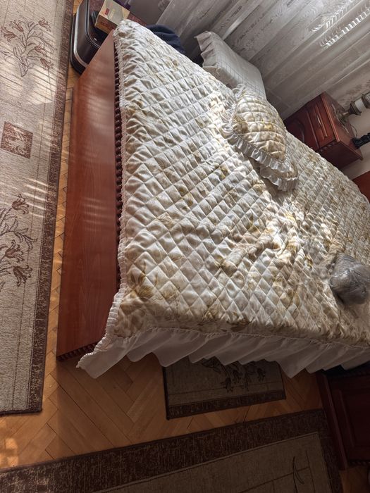 продавам легло за спане