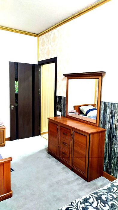 Срочно Своя! Продам Чиланзар 8кв. 2/1/4 разделка. Евро+обстановка.