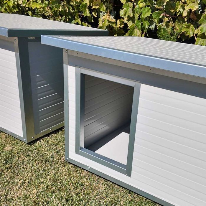 Cusca Caine Panouri Metalice Termoizolate Rezistenta La Ros Garantie