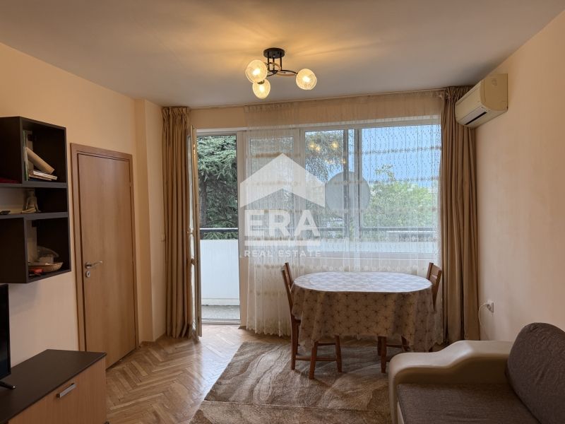 Дава се под наем Двустаен апартамент в Варна, Чайка - 60 кв.м за 520 € - Снимка #3