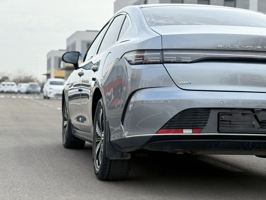 Byd chazor 120 talik  kraskasi kapot krilo. Holati allo bagaj petno