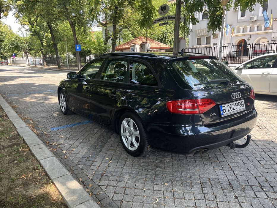 Audi A4 2.0 TDI - 2011-10