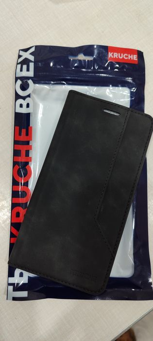 Продам чехлы новые