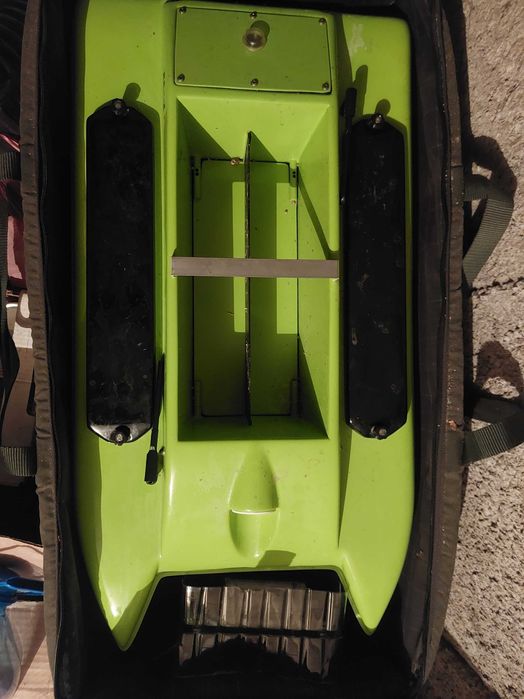 Лодка за захранка