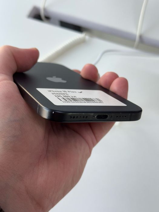 Айфон 15плюс 256гб 86%