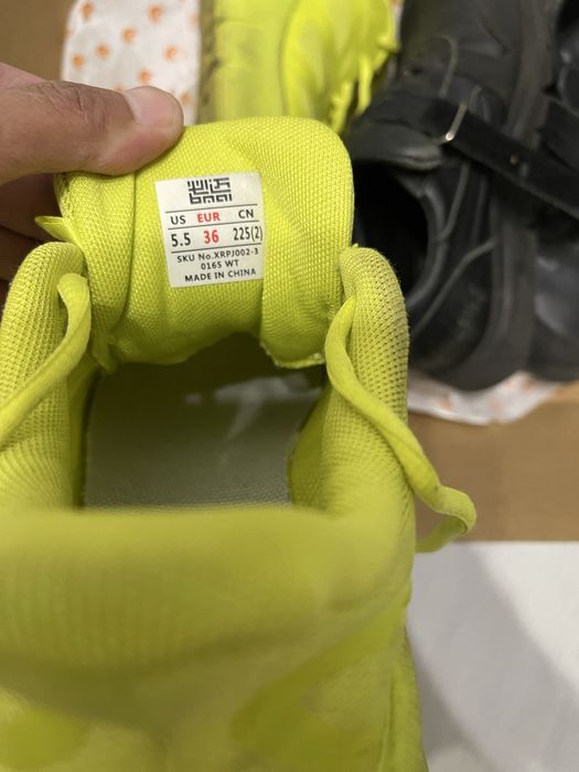 Обувь для подростков кроссовки и ботинки