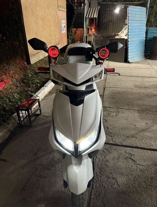 Мотомир М8.     .