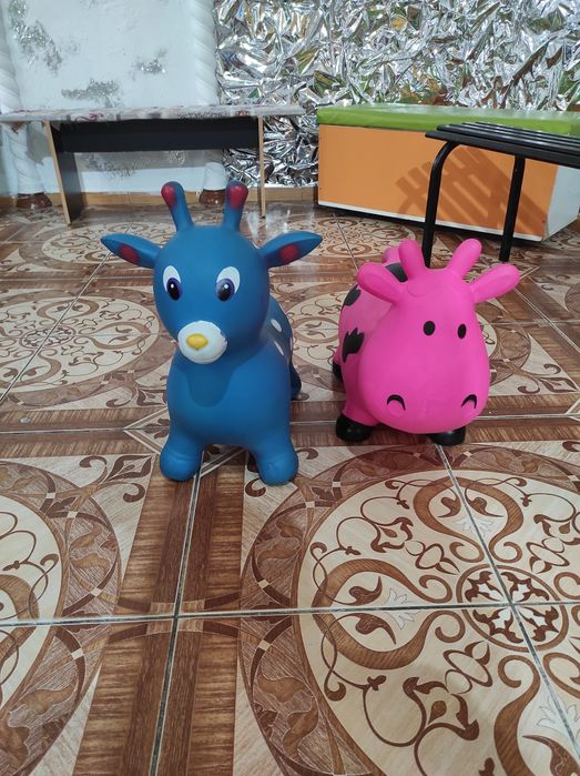 Детские резиновые прыгуны