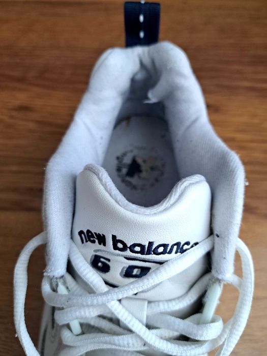 Adidași damă New Balance mărimea 38.5