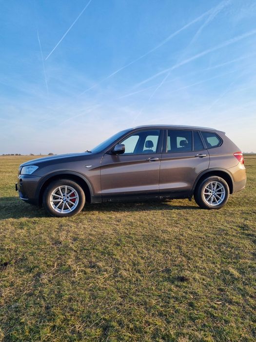 Vand BMW X3 Xdrive F25 pret 10.850 euro